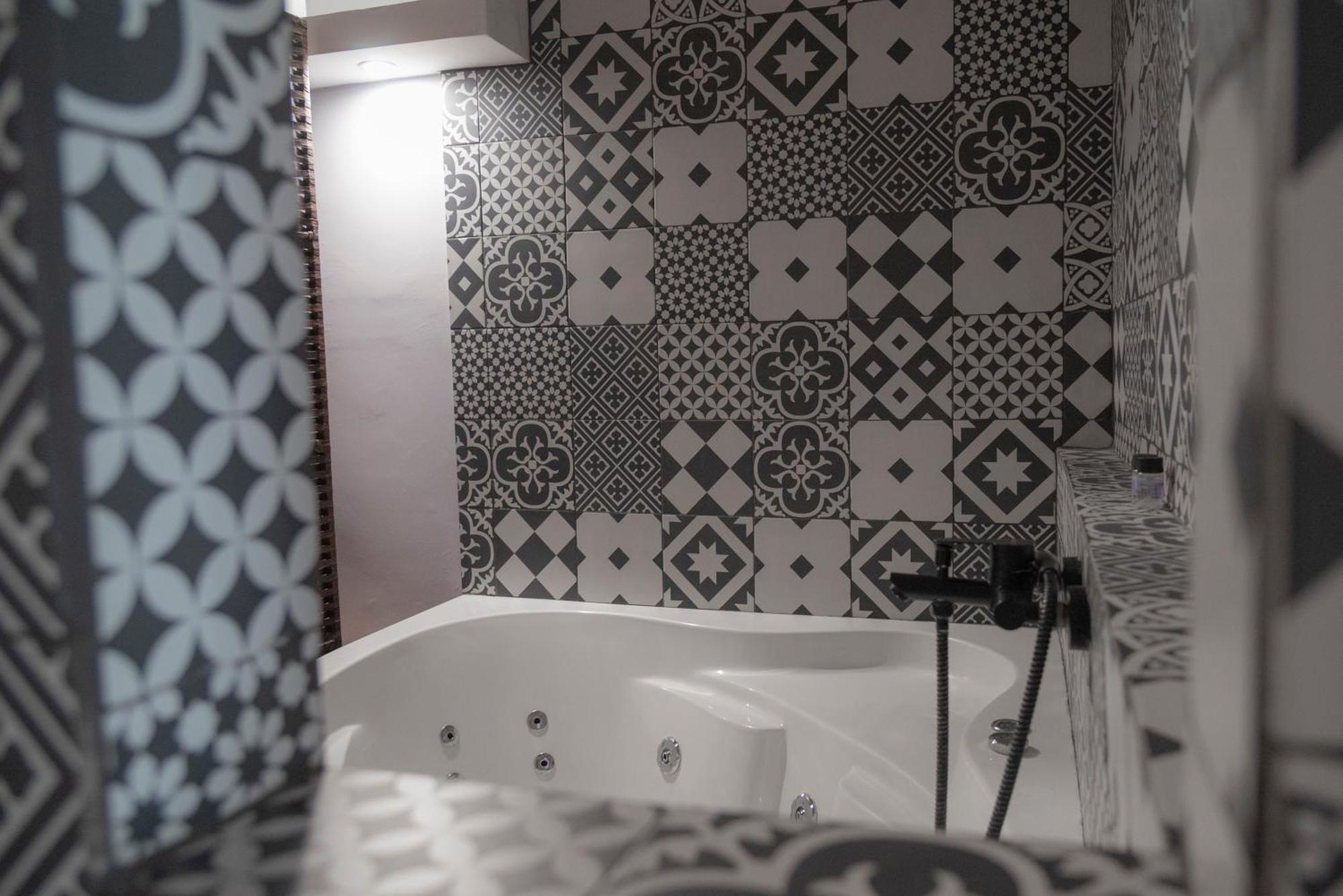 Vip Apt. Pezodromos Kalamarias Thessaloníki Ngoại thất bức ảnh